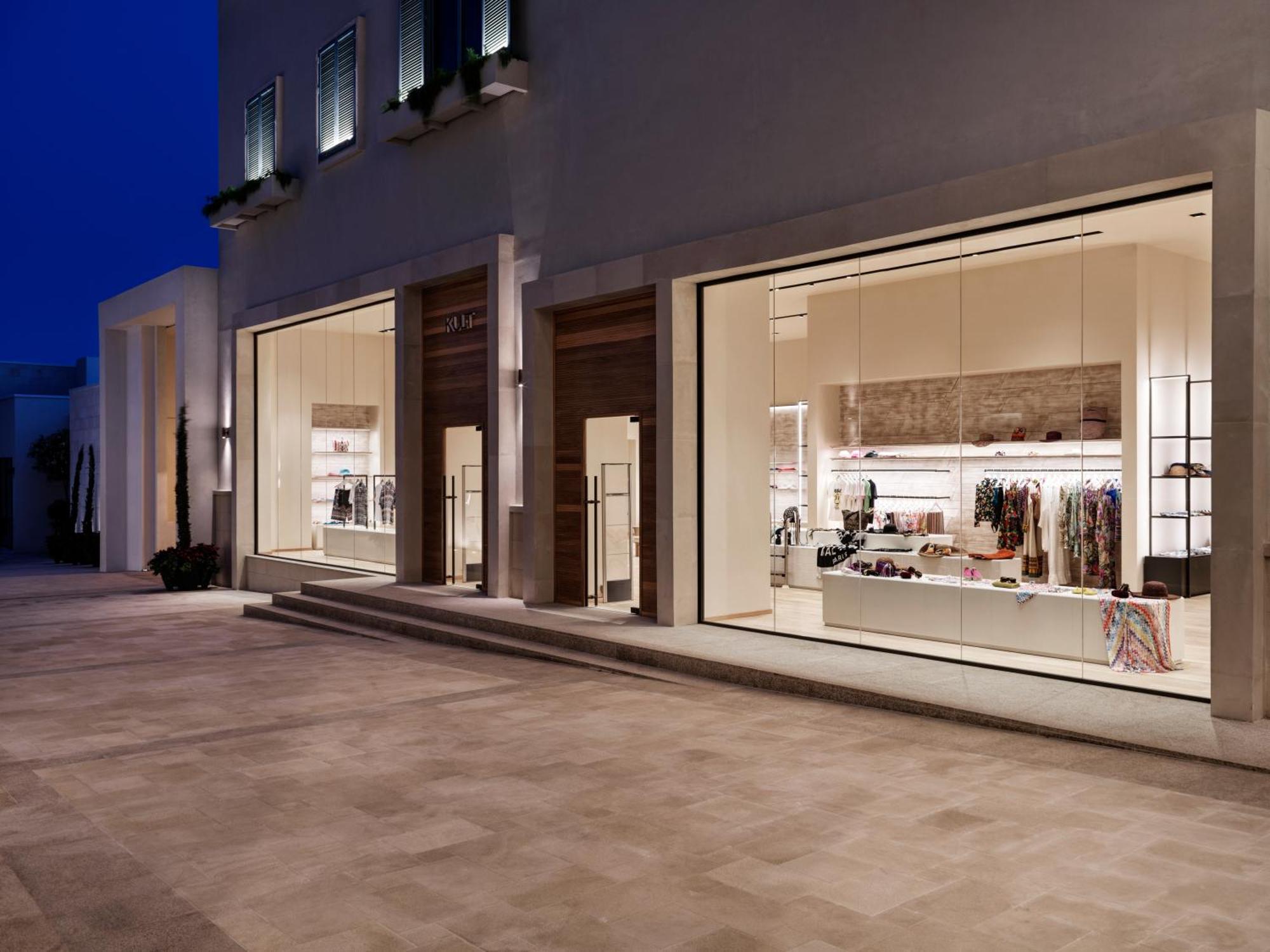 City Of Dreams Mediterranean - Integrated Resort, Casino & Entertainment Лимасол Экстерьер фото The Row store in Porto Cervo, Sardinia