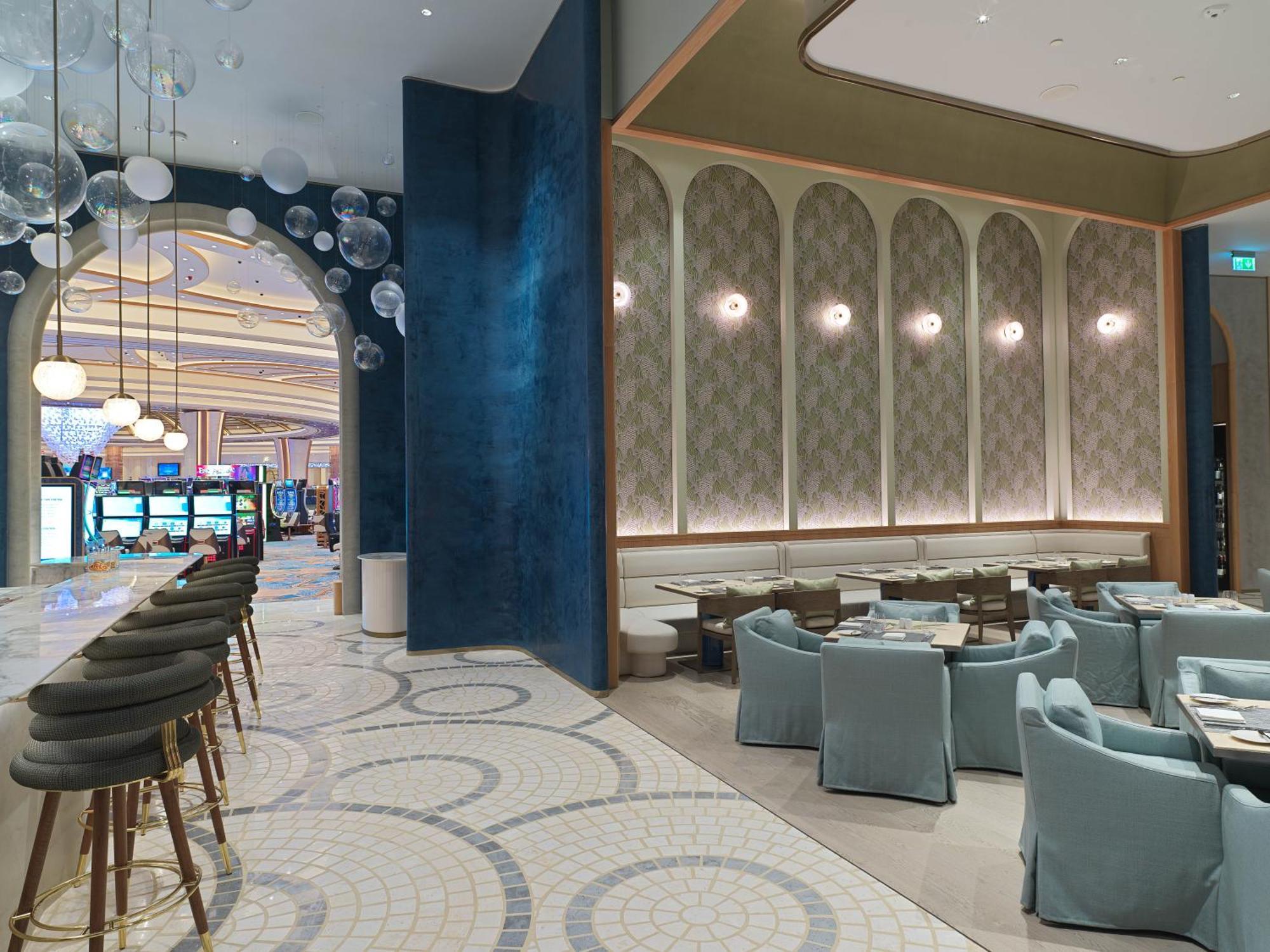 City Of Dreams Mediterranean - Integrated Resort, Casino & Entertainment Лимасол Экстерьер фото The interior of the restaurant