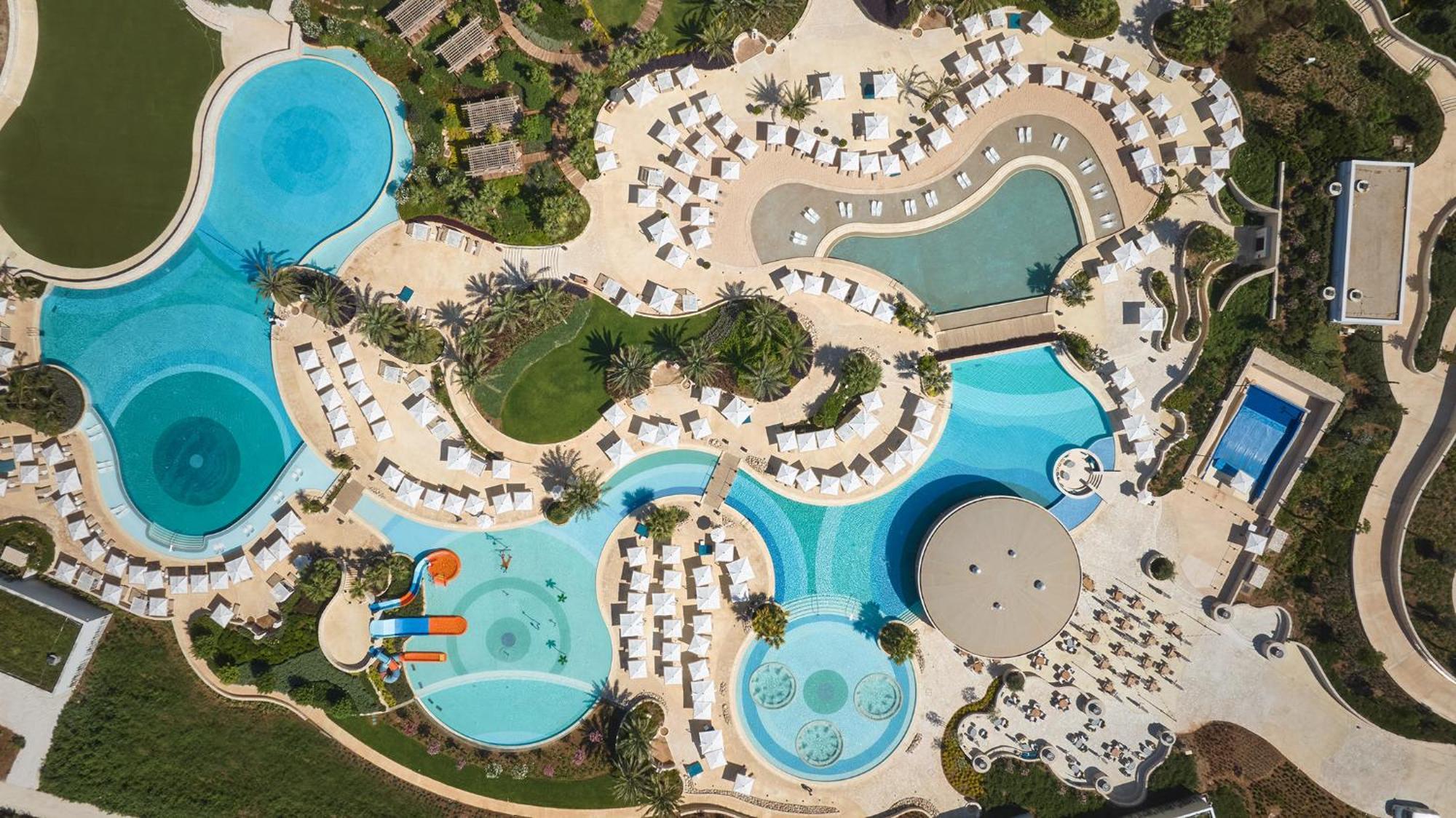 City Of Dreams Mediterranean - Integrated Resort, Casino & Entertainment Лимасол Экстерьер фото Aerial view of the resort