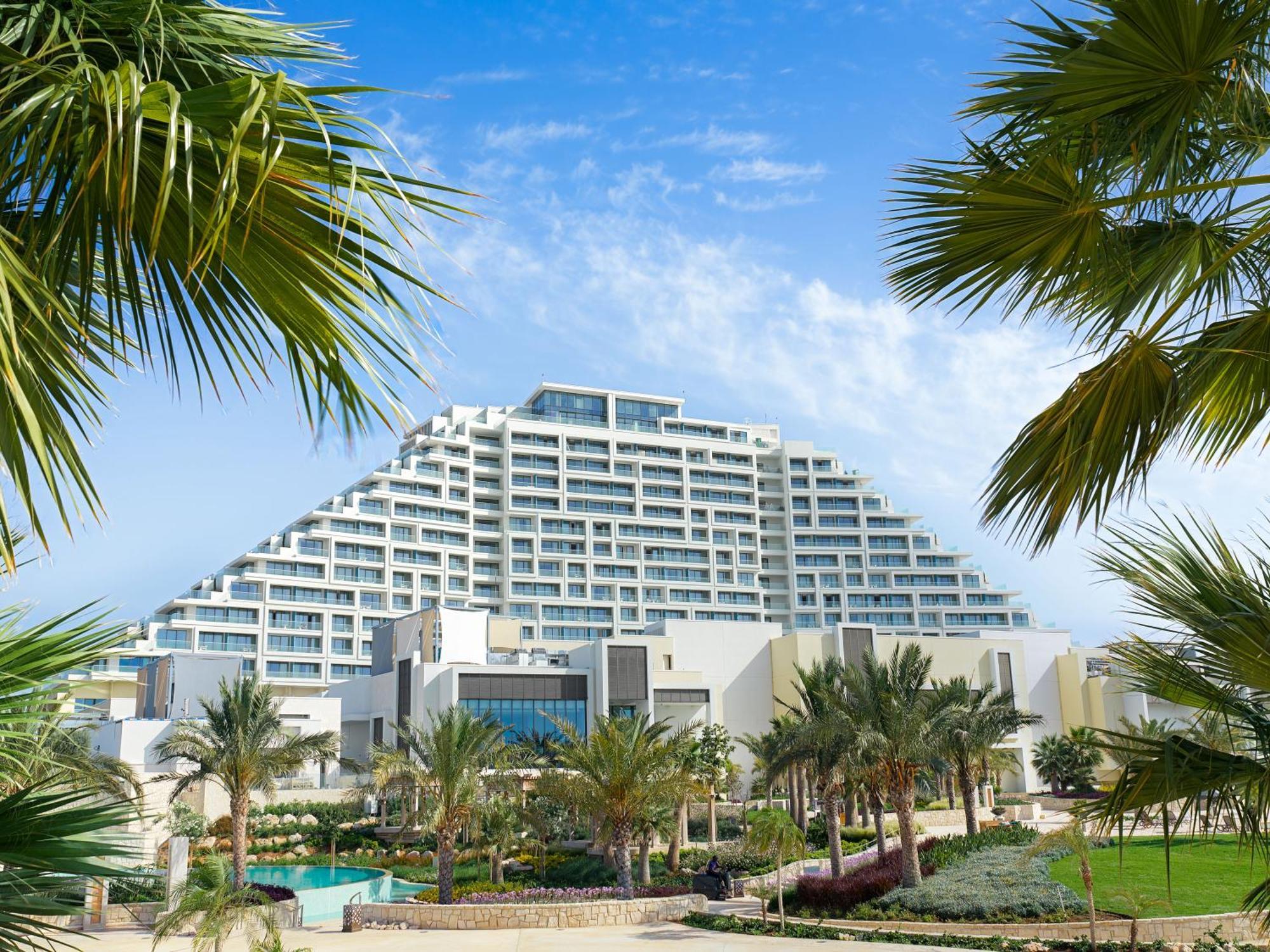 City Of Dreams Mediterranean - Integrated Resort, Casino & Entertainment Лимасол Экстерьер фото The St Regis Al Habtoor Palace